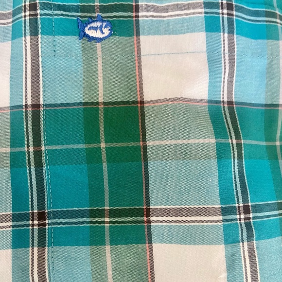 Men’s Southern Tide button down shirt - Picture 2 of 6